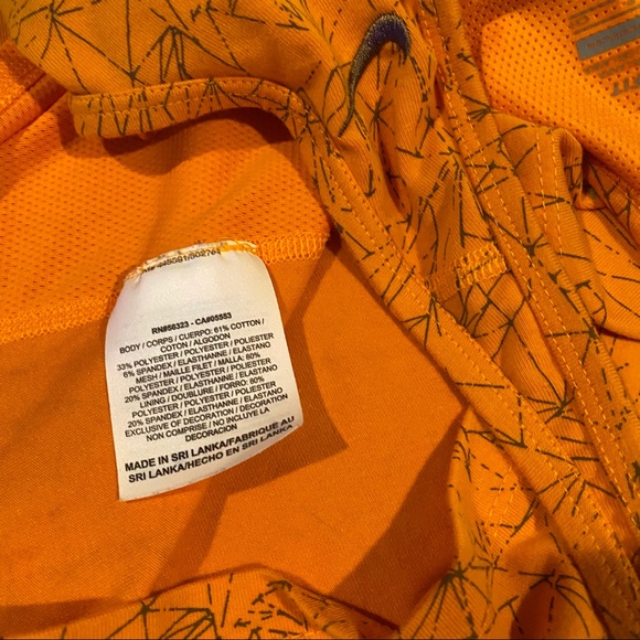 Nike Racerback Workout Top - Picture 3 of 6